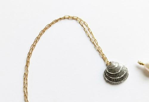 Concha de nada 2 Collar