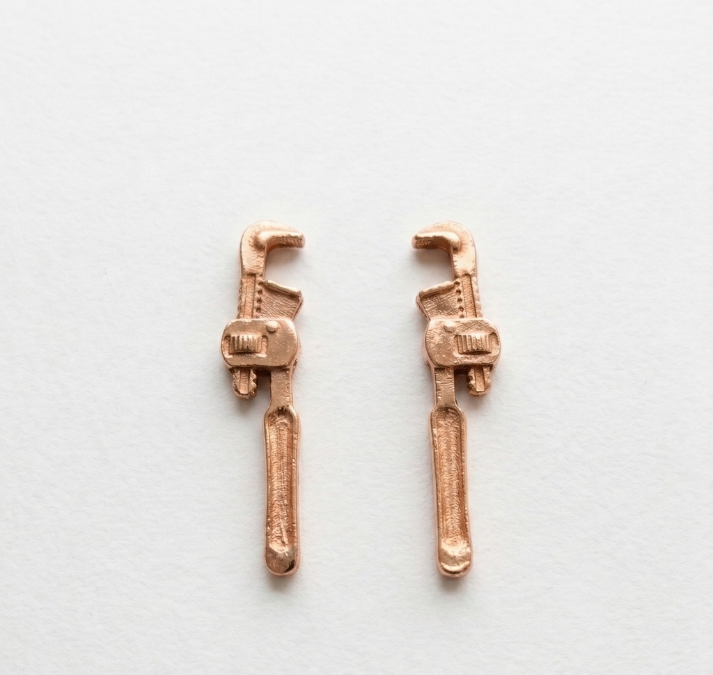 Llave de tubo  - Bronce con bano de oro rosado